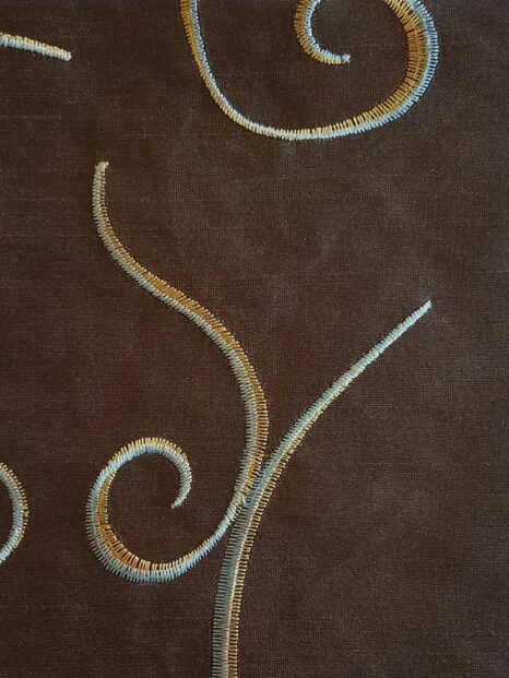 Chocolate Swirl Table Linen