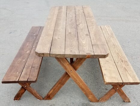 Picnic Table For Rent